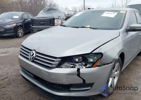 2014 Volkswagen Passat 1.8T Se from USA, damaged, VIN 1VWBT7A34EC068824
